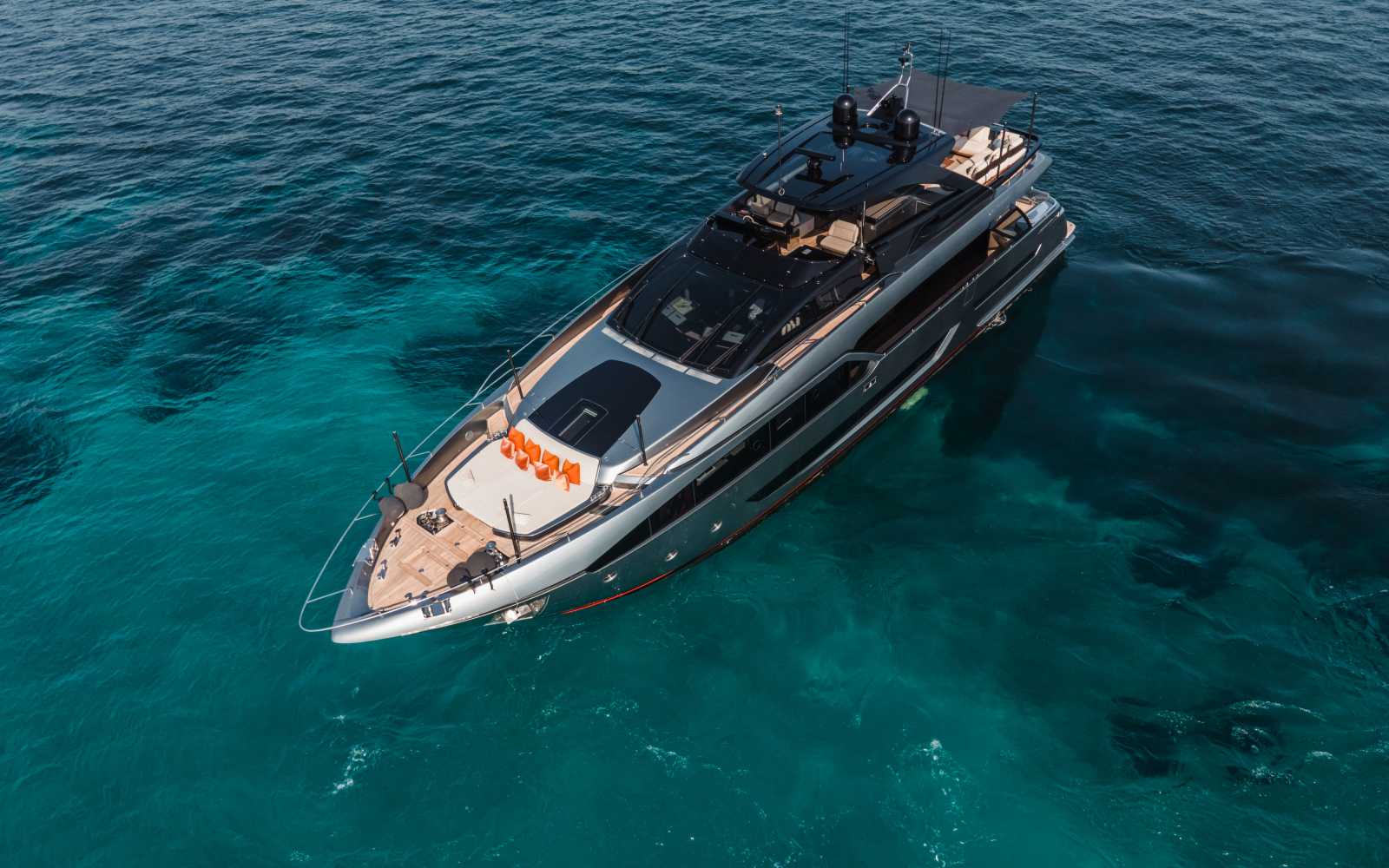 Riva Argo 90 Ella